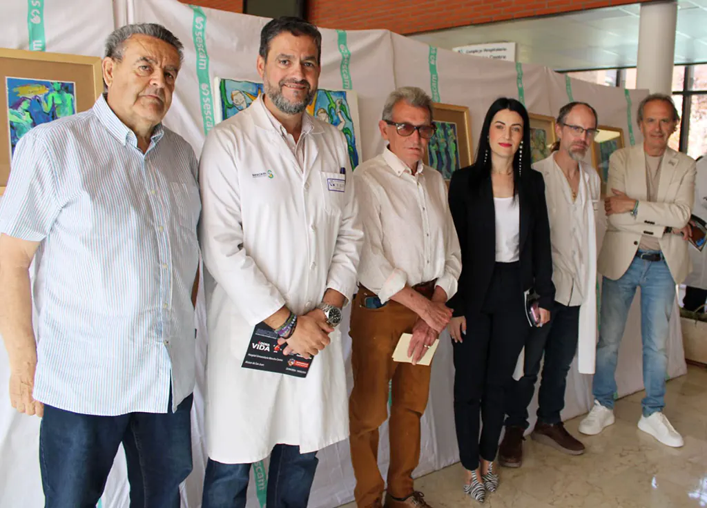 El Hospital Mancha Centro se llena de arte con la inauguración de “Pinceladas de Vida”